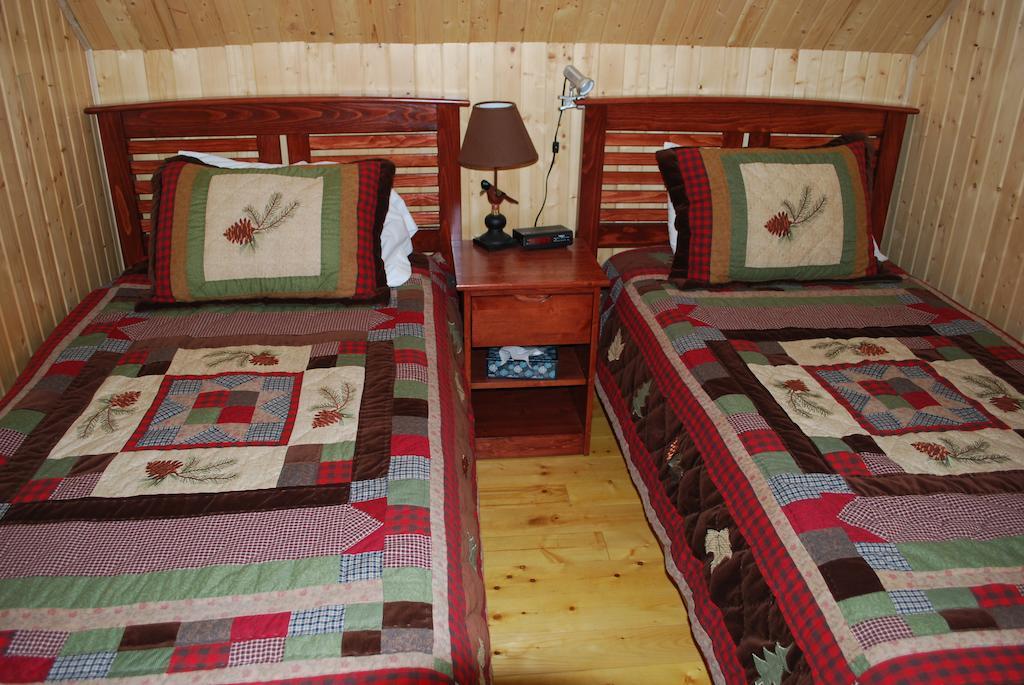 Auberge De La Riviere Matapedia - Matapedia River Lodge Routhierville 객실 사진